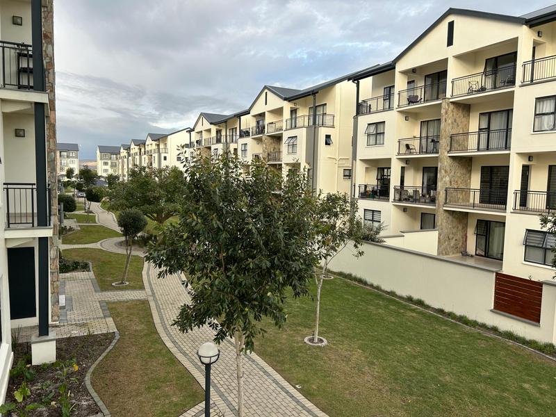 1 Bedroom Property for Sale in Sandown Western Cape